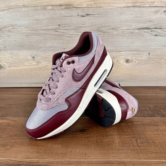 Nike Air Max Essential Premium Burgundy Crush Mens Sz Phantom